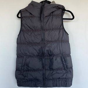Lululemon reversible puffy vest size 8